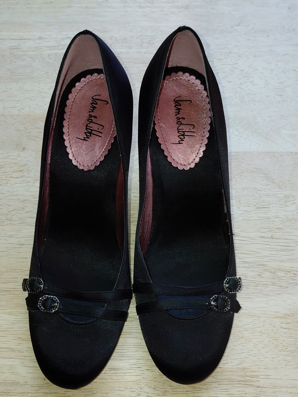 Sam and Libby Black Satin Round-Toe Pumps- size 8.5